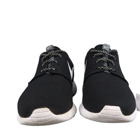 Nike Shoes Womens 7 Athletic Trainers Roshe One Sneakers Lifestyle Running Black - Picture 3 of 14